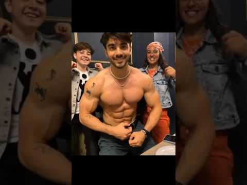 🔥 FEDE VIGEVANI IMPRESIONA A LA MAMÁ DE YANKEE #comedia #love #broma #viralvideo