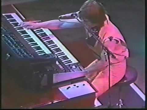 Journey - Frontiers 3/20/83 @ Budokan (Complete)
