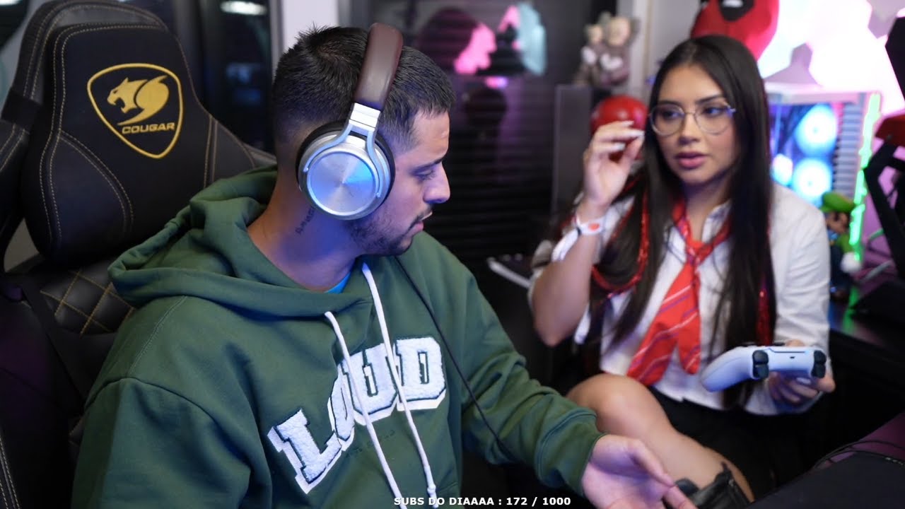 TAINÁ JOGANDO FIFA NA LIVE DO CORINGA