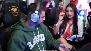 TAINÁ JOGANDO FIFA NA LIVE DO CORINGA