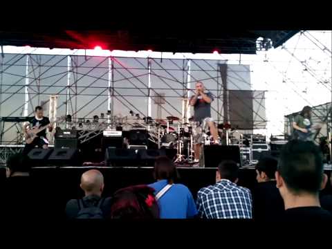TERRORWAY - Keep Walking Silent (live with Soulfly)