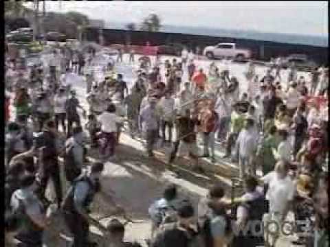 Noticentro 6/30/10 - Motín en el Capitolio grabado EN VIVO 1/2