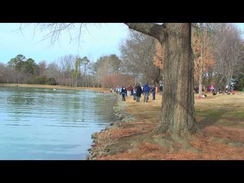 Students plunge into Lake Mary Nell