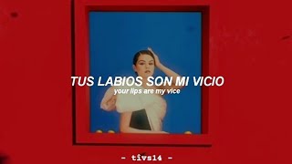 Selena Gomez - Vicio (Letra en Español + English Translation)