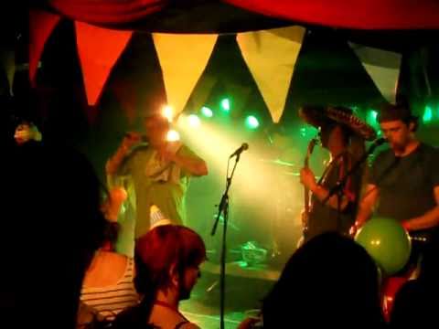 Iedereen Zóôò Jotje - Pass Die Jonco live 2011