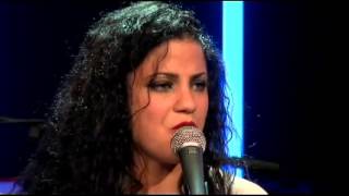 Emel Mathlouthi - Stranger   آمال مثلوثي (with lyrics)