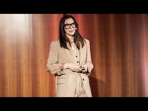 Wenn Arbeit krank macht, ist nicht die Person das Problem | Fee Kalter | TEDxLandau