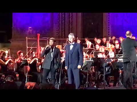 Andrea Bocelli & Usher sing “Amazing Grace”