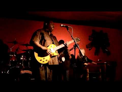 110409 Michael Burks at Back Room Blues Bar April 9, 2011