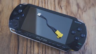 Grubby PSP 1000 Charge Port Replacement - Teardown Fix & Clean