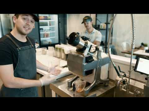 Como o Virtue Juice Bar oferece sucos prensados ​​a frio sob demanda