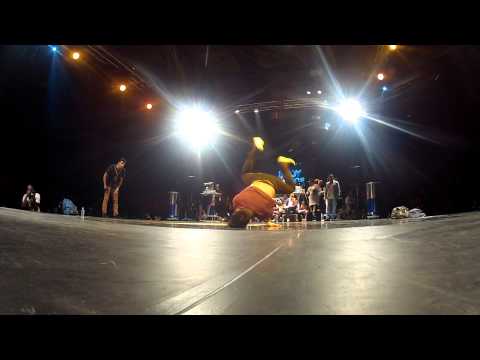 Baka  vs Kwan - 1/8 Final Bboy France 2012