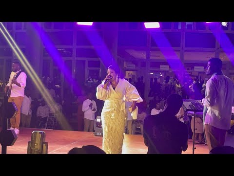 Ohemaa Mercy stunning Ministration at Absolute Worship 2022 with Em’Praise Inc.🔥