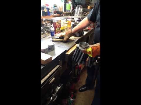 Harley Evo Base Gasket Removal