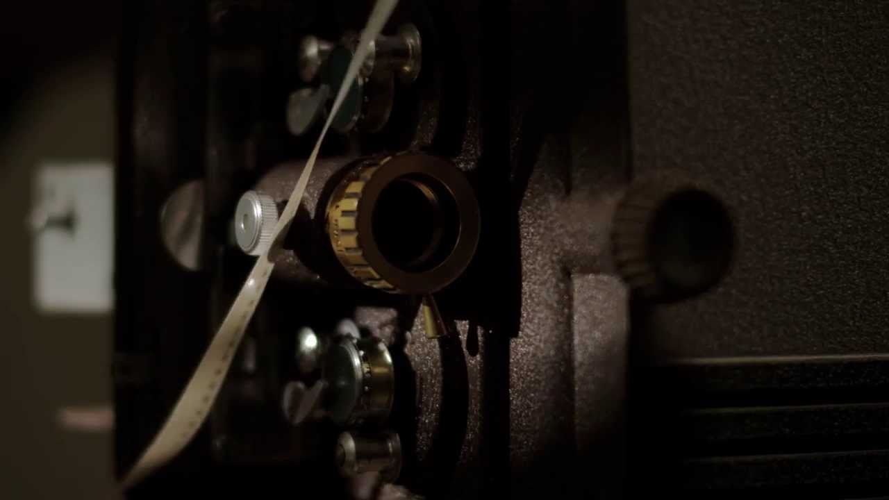 MEDIO MINUTO TRAILER