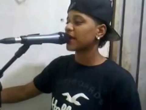 MC SAPINHA   MORENA LINDA   2013 [ DJROBINHOMPD]]