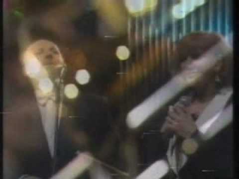 Sunčane fontane - T E R E Z A i Krunoslav Cigoj