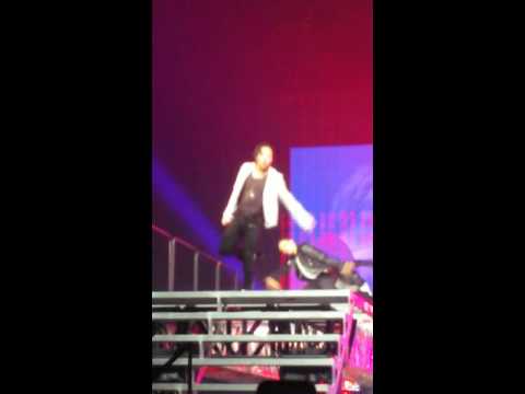 BIGBANG WORLD TOUR LA GD X TAEYANG-GOOD BOY