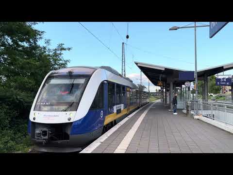 RB31 nach Xanten bei der Ausfahrt aus Rheinhausen