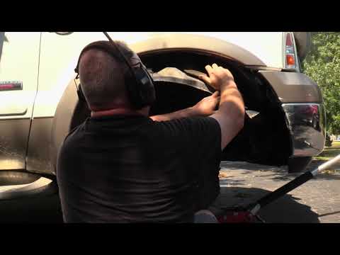 How to Change Glow Plugs in a Ford 6.0 Diesel, tips and tricks