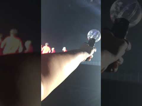 The wings tour in Brazil São Paulo 170319 - Save me