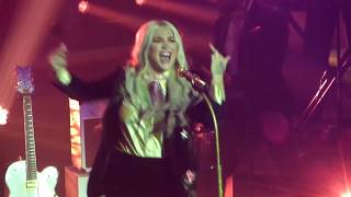 Kesha Woman &amp; Boogie Feet @ House of Blues Boston 2017