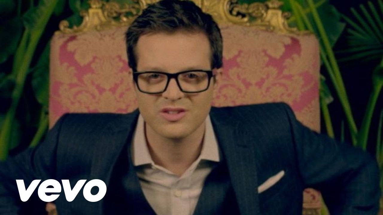 Mayer Hawthorne – “No Strings”