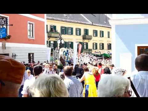 60. Narzissenfest – Ausseerland Salzkammergut – Höhepunkte der Figuren Stadtkorso 2. VI. 2019 fz82