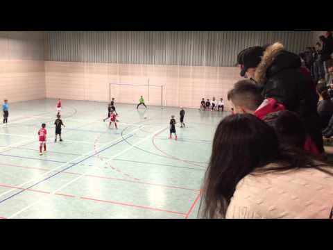 TSV Solln E4 (2006) gegen FV Illertissen 2:3 - KEBOS Cup am 19.12.2015