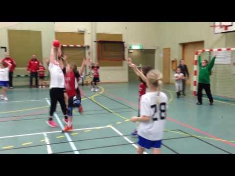 Dellie gör debut i BK Heid, match 2