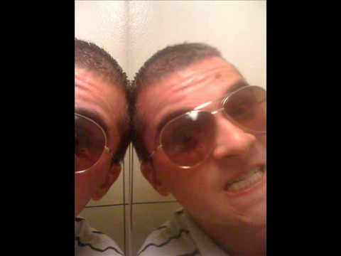 AMOK - Juste poser - 2006 - AMOK PROD.wmv