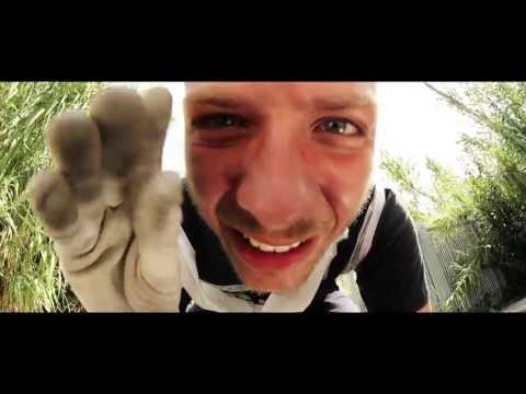 Mobba - Fragile ft. Seppiah [OFFICIAL VIDEO 2013]