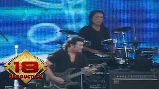 Download lagu RHOMA IRAMA ~ SENI (LIVE KONSER 1000 BANDS UNITED) mp3