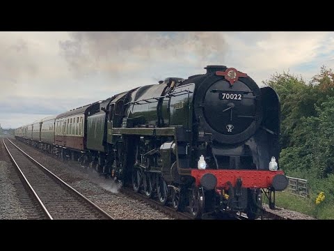 70000 Britannia running as 70022 Tornado storms through Highbridge and Burnham August 2nd 2020.