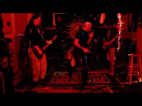 Intoxitunes -  I will Follow