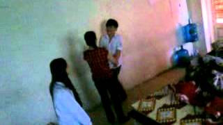 preview picture of video 'Giờ ngủ trưa kinh hoàng góc máy 1'