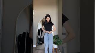 Download lagu Black T-Shirt Outfit Idea 🐈‍⬛ #fashion #springoutfit #dailyoutfit #outfitidea #outfittoday mp3