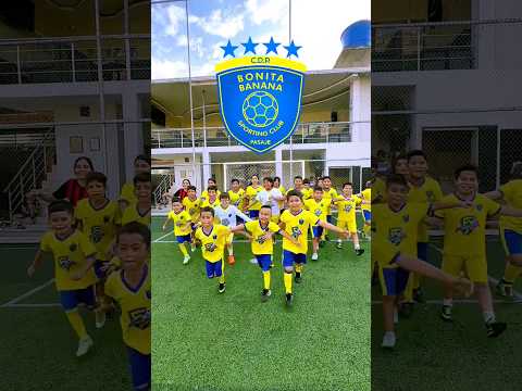 #BonitaBanana de #pasaje invita a su escuela de #futbol . #ecuador #eloro #deportes #youtubeshorts ⚽