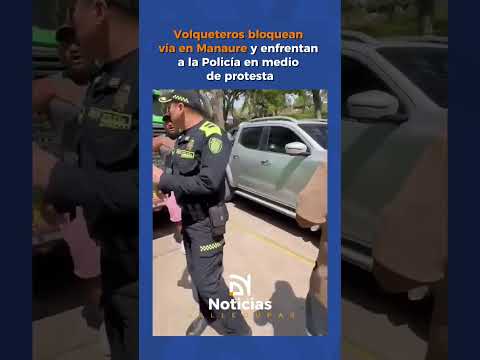 Volqueteros bloquearon vía en Manaure y protagonizaron tensión con la Policía