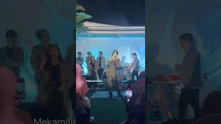 Download lagu [ LIVE INTIMATE SHOWCASE ] DIKTA WICAKSONO - HARUSNYA BERSAMA mp3