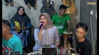 Download lagu Musisi Keluarga Live akustik dangdut Malam Ini mp3