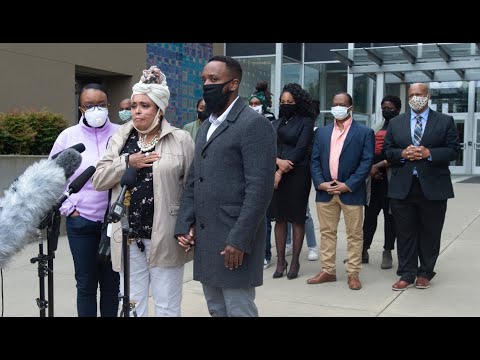 Family of Manuel Ellis demands justice at emotional press conference