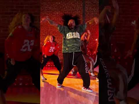 it’s gettin stickyyyyy 😈 🍭 #dextercarrchoreography #tylerthecreator #sexyyred #dance