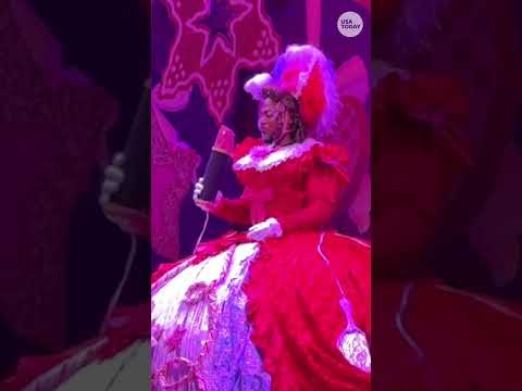 Play video