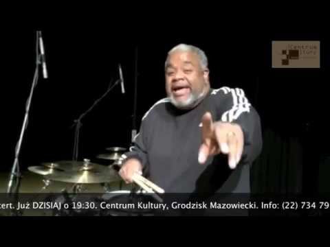 Poogie Bell zaprasza na koncert do Grodziska Mazowieckiego.