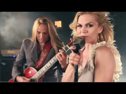 SILLY - ALLES ROT 1.mov