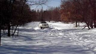 preview picture of video 'Jeep Grand Cherokee 5.9 at the sno blind rally west branch mi Lunch Break 2'