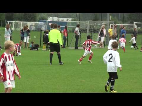 240811 F1  0-1 JSV F1 - Geinoord F1