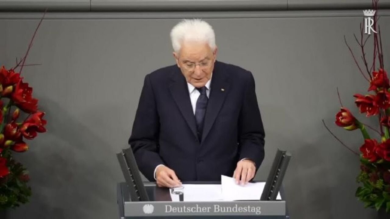 Mattarella: Non può restare impunito chi colpisce i civili in guerra