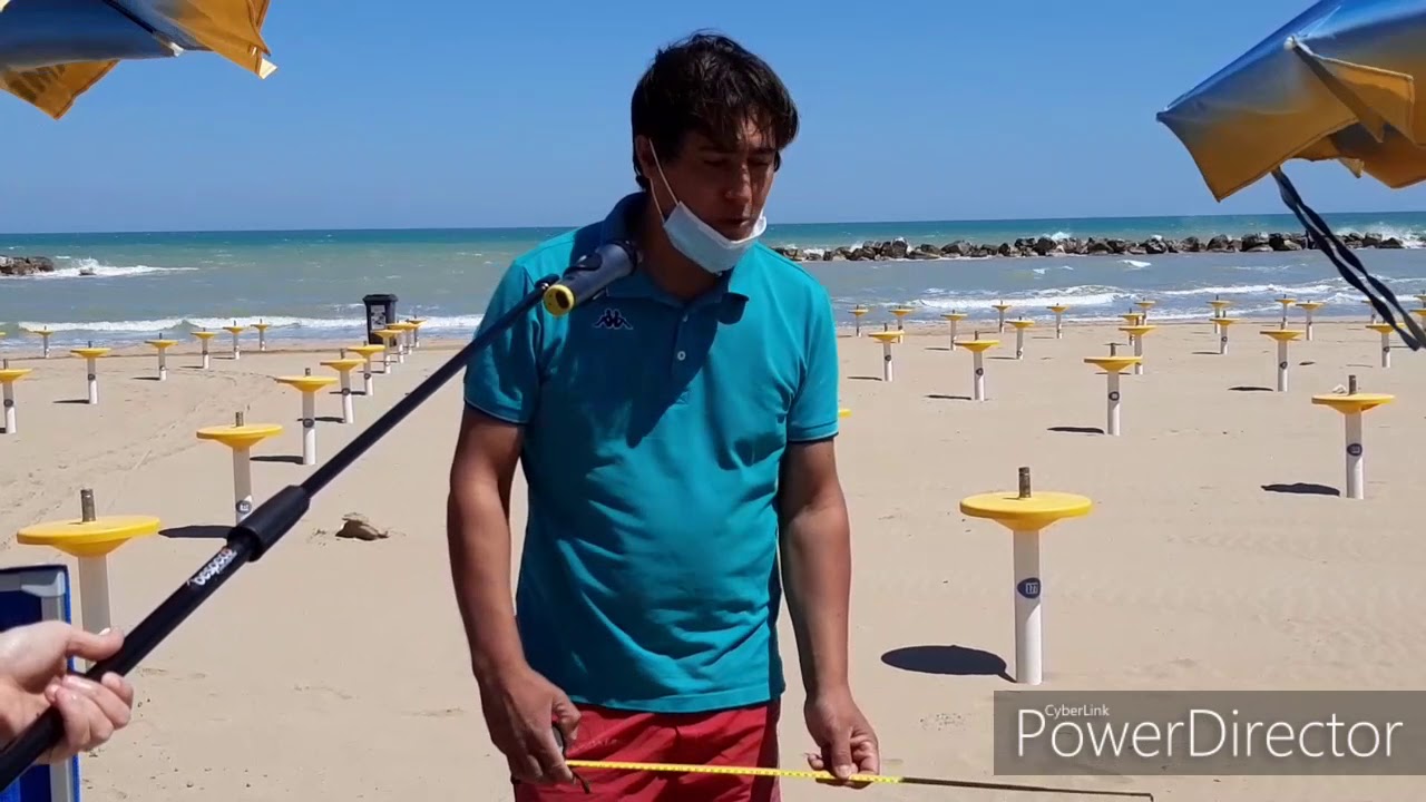 Spiagge, ecco le distanze fra gli ombrelloni